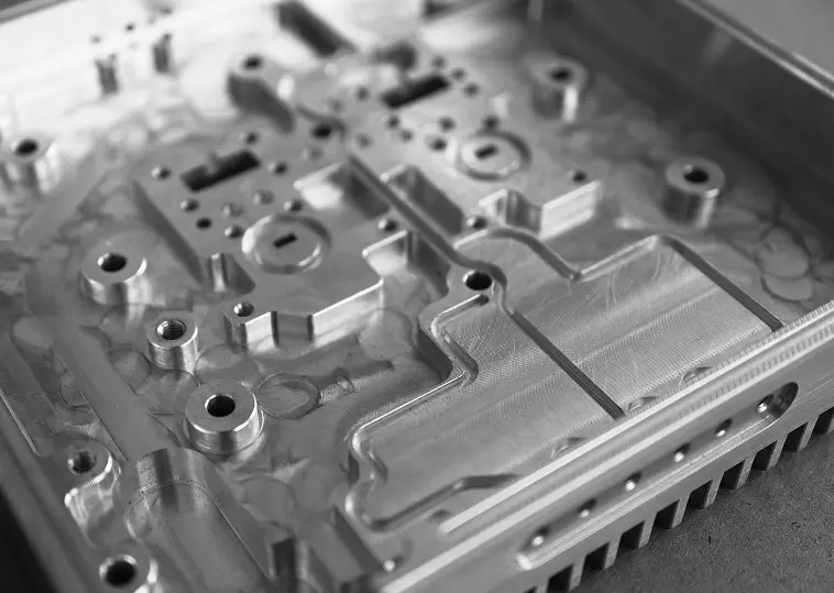 Anspruchsvolle Präzisionsfrästeile für Energie, Elektronik und Industrie